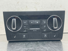 Load image into Gallery viewer, TEMPERATURE CONTROLS Audi Q3 2017 17 2018 18 - NW605493
