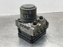 Load image into Gallery viewer, ABS PUMP Acura TL 2004 04 Auto - NW685
