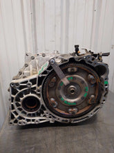 Load image into Gallery viewer, Transmission Kia Sorento 2016 - NW607000
