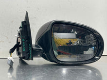 Load image into Gallery viewer, SIDE VIEW DOOR MIRROR Kia Sorento 16 17 18 19 20 Right - NW607054
