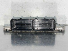 Load image into Gallery viewer, ECU ECM Computer Kia Sorento 2016 - NW606922
