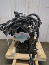 Load image into Gallery viewer, Engine Motor Cadillac ELR 2014 - NW607804
