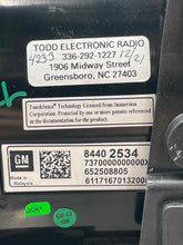 Load image into Gallery viewer, Radio Cadillac ELR 2014 - NW607844
