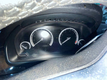 Load image into Gallery viewer, SPEEDOMETER CLUSTER BMW X5 14 15 16 17 18 - NW605984
