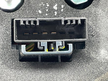 Load image into Gallery viewer, OUTER TAIL LIGHT LAMP BMW X5 X5M 14 15 16 17 18 Left - NW606124

