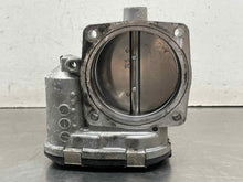 Load image into Gallery viewer, THROTTLE BODY Cayman Panamera Cayenne 2007 07 08 09 10 11 12 13 14 - NW606734
