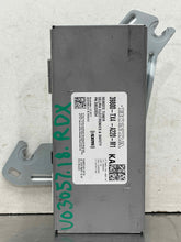 Load image into Gallery viewer, Radio Acura RDX 2018 - NW606975

