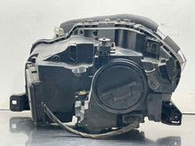 Load image into Gallery viewer, HEADLIGHT LAMP ASSEMBLY Gl350 Gl450 Gl550 GL63 AMG 13-16 Right - NW606953
