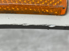 Load image into Gallery viewer, [INVENTORYCAR_YEAR_MAKE_MODEL] SIDE MARKER LAMP LIGHT Bumper Mounted Right - NW607563
