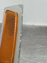 Load image into Gallery viewer, [INVENTORYCAR_YEAR_MAKE_MODEL] SIDE MARKER LAMP LIGHT Bumper Mounted Right - NW607563
