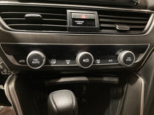 Load image into Gallery viewer, Temperature Controls Honda Accord 2020 - NW607832
