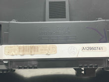 Load image into Gallery viewer, Speedometer Cluster Ford Escape 2015 - NW609269
