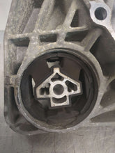 Load image into Gallery viewer, TRANSFER CASE BMW X3 X4 X5 X6 12 13 14 15 16 - NW609144
