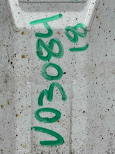 Load image into Gallery viewer, [INVENTORYCAR_YEAR_MAKE_MODEL] TAIL LIGHT LAMP ASSEMBLY Left - NW609604
