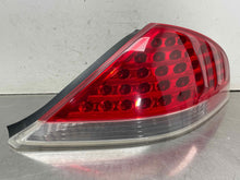 Load image into Gallery viewer, OUTER TAIL LIGHT LAMP 645ci 650i M6 04 05 06 07 08 09 10 Right - NW609526

