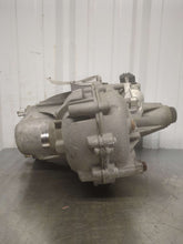 Load image into Gallery viewer, Transfer Case  SUBURBAN 1500 2018 - NW609380
