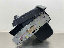 Load image into Gallery viewer, Radio  SUBURBAN 1500 2018 - NW609587
