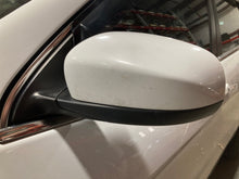Load image into Gallery viewer, SIDE VIEW DOOR MIRROR Jeep Cherokee 14 15 16 17 18 19 20 Left - NW609484
