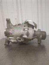 Load image into Gallery viewer, Transfer Case Jeep Cherokee 2019 - NW609602
