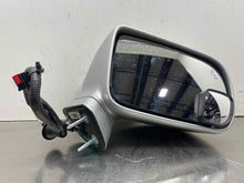 Load image into Gallery viewer, Side View Door Mirror Lincoln MKT 2014 - NW610037
