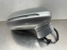 Load image into Gallery viewer, Side View Door Mirror Lincoln MKT 2014 - NW610037
