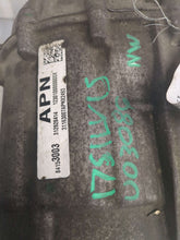 Load image into Gallery viewer, Transfer Case  SILVERADO 1500 PICKUP 2017 - NW609858
