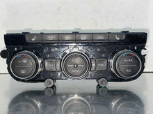 Load image into Gallery viewer, Temperature Controls Volkswagen Golf 2016 - NW609681
