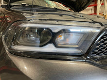 Load image into Gallery viewer, Headlight Lamp Assembly Dodge Durango 2021 - NW608523
