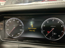 Load image into Gallery viewer, Speedometer Cluster Mercedes-Benz SL55 2015 - NW608681
