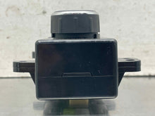 Load image into Gallery viewer, Temperature Controls Ford Flex 2017 - NW610500
