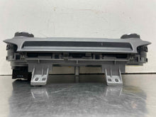 Load image into Gallery viewer, Temperature Controls Kia Sorento 2016 - NW611754

