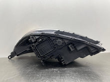 Load image into Gallery viewer, HEADLIGHT LAMP ASSEMBLY Kia Sorento 2016 16 2017 17 2018 18 Right - NW611536
