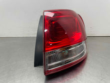 Load image into Gallery viewer, OUTER TAIL LIGHT LAMP Kia Sorento 2016 16 2017 17 2018 18 Right - NW611680
