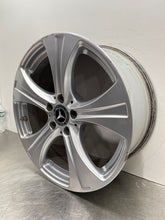 Load image into Gallery viewer, [INVENTORYCAR_YEAR_MAKE_MODEL] WHEEL RIM 18x8 18x8, 5 lug, 112mm - NW611806
