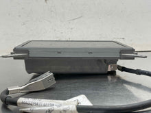 Load image into Gallery viewer, Info-Gps Screen   2012 - NW612485
