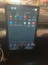 Load image into Gallery viewer, Info-Gps Screen  MUSTANG MACH-E 2021 - NW612970
