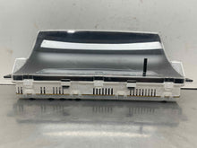 Load image into Gallery viewer, SPEEDOMETER CLUSTER SLX Isuzu Trooper 1998 98 1999 99 - NW613582
