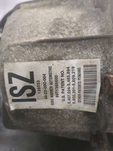 Load image into Gallery viewer, TRANSFER CASE Trooper SLX 1998 98 99 00 01 02 Auto - NW613399
