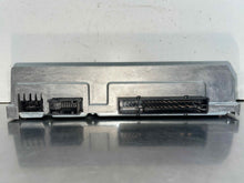 Load image into Gallery viewer, Radio Volkswagen Touareg 2013 - NW613572

