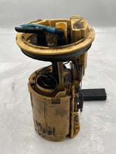 Load image into Gallery viewer, FUEL PUMP Volkswagen Jetta 2005 05 2006 06 - NW80622
