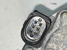 Load image into Gallery viewer, THROTTLE BODY Audi TT Beetle Jetta Tiguan 2008 08 2009 09 2010 10 2011 11 12 - NW614070

