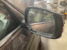 Load image into Gallery viewer, SIDE VIEW DOOR MIRROR Infiniti Q50 14 15 16 17 18 19 Right - NW613651
