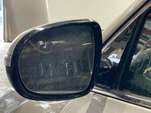 Load image into Gallery viewer, SIDE VIEW DOOR MIRROR Kia Sorento 17 18 19 20 Left - NW614606
