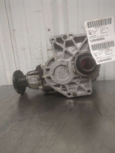 Load image into Gallery viewer, TRANSFER CASE Kia Sorento 2019 19 2020 20 - NW614856
