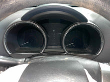 Load image into Gallery viewer, Speedometer Cluster  HIGHLANDER 2013 - NW614849
