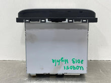 Load image into Gallery viewer, Radio  HIGHLANDER 2013 - NW615067
