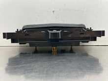 Load image into Gallery viewer, Info-Gps Screen   2020 - NW615757
