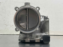 Load image into Gallery viewer, THROTTLE BODY Porsche Cayenne Panamera 2003 03 04 05 06 08 09 10 11 12 13 - NW615792
