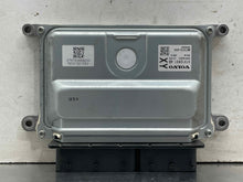Load image into Gallery viewer, ECU ECM COMPUTER Volvo S60 2013 13 2014 14 - NW613904

