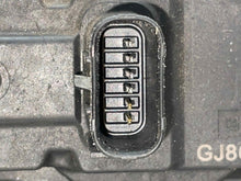Load image into Gallery viewer, Throttle Body GMC Yukon 2015 - NW615791

